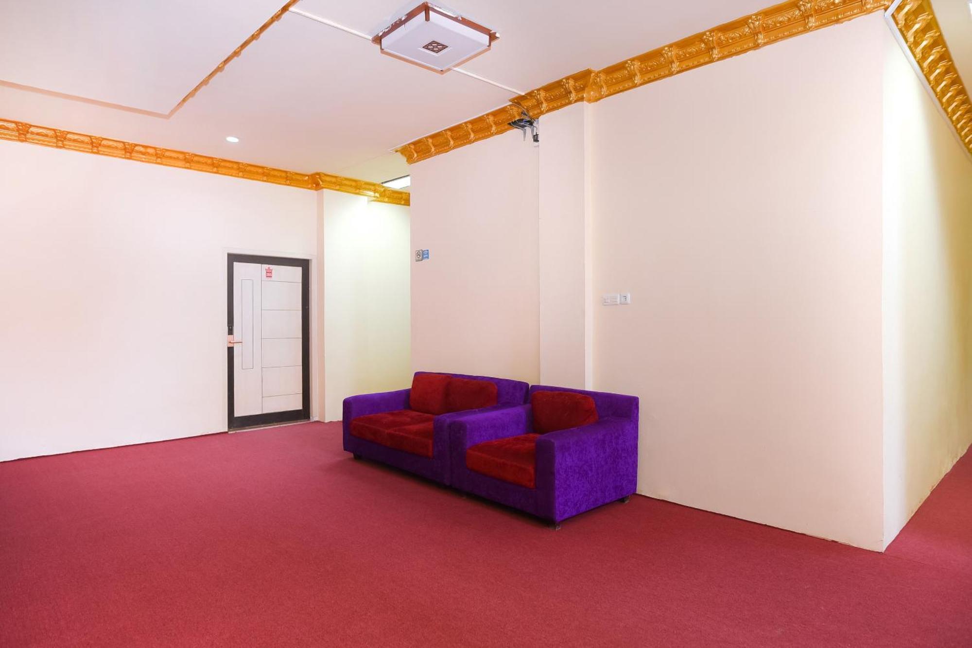 Capital O 854 Ub Caisar Hotel Μπάντα Άτσεχ Εξωτερικό φωτογραφία